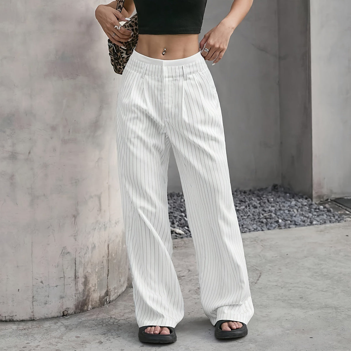 Women’s Stripe Motion Pants – Tailored Look, Lightweight Feel