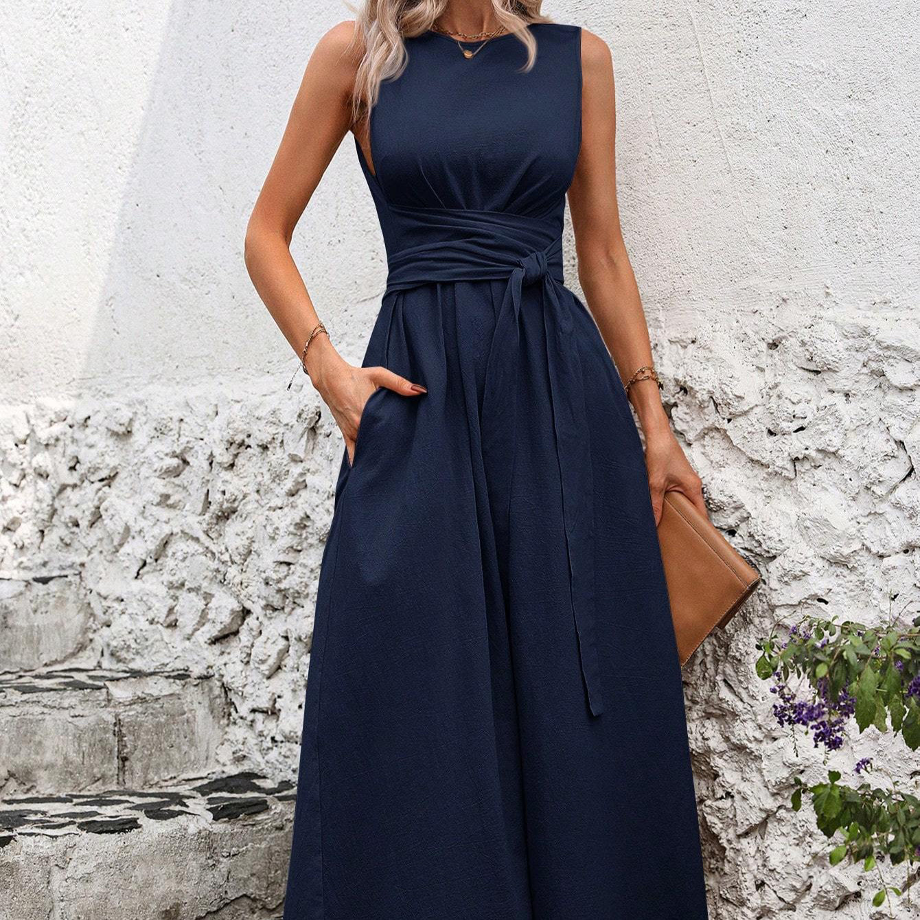 Women’s Elegant Twist-Waist Sleeveless Dress – Chic & Versatile
